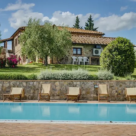 Agriturismo Poggio Istiano Apartment *